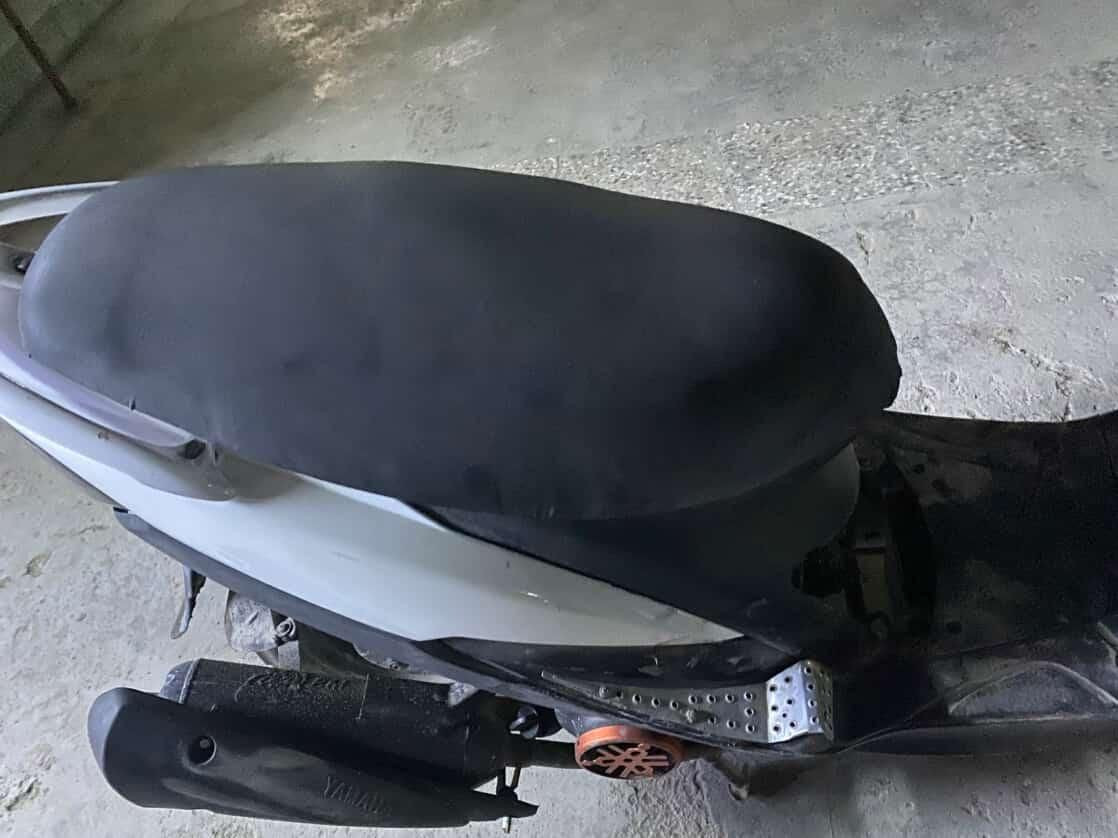 دراجه عدله لبيبع نضيفه نشطه ب450وبيه مجال الرقم *********** بغداد الجديده
