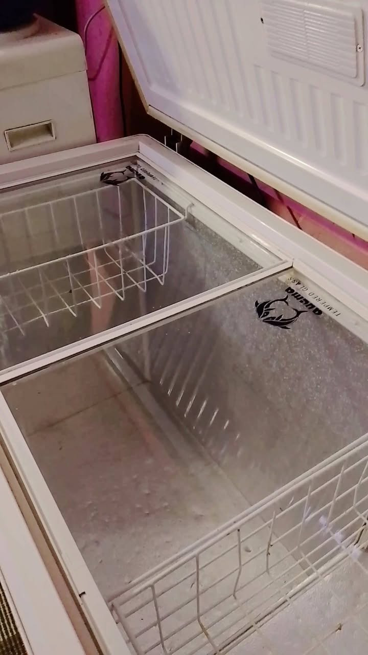 مجمدة نضيفة للبيع سعرها 160مكان مدينة الصدر


**إذا كنت صاحب هذا الإعلان وتريد حذفه لأي سبب، رجاءا أرسل رسالة إلى الدعم الفني**