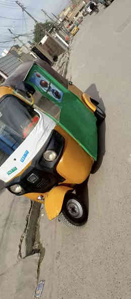 تكتك لبيع ارواق ستنساخ اتكفل قرص وحلال وحرام مديل19شهر11 محرك
ناعم لا تنقيص لا تبخير تراي  حلو اي نقص ما بيهة السعر 

3500بيهة مجال لطيبين المكان كمالية الستفسار, ***********
