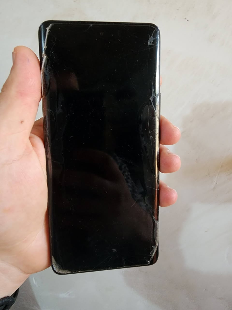 السلام عليكم.. بيع نقد فقط ..مكلف
هونر x9b   للبيع او مراوس    جهاز شرط مامفتوح
الذاكرة/256.    رام/12.  ملحقات شاحنه اصليه 
السعر/250 قفل قفل 
***********
