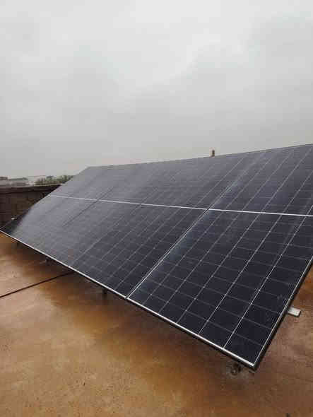 الموقع:شميط
منظومة منزلية
حجم المنظومة =10 نهاري & 10 ليلي
مكونات المنظومة -=
🔸 بطارية ليثيوم 10 كيلو شركة توب اليكتريك
                    ضمان خمس سنوات
 
🔸 5 لوح شمسي  بقدرة 620 واط شركة ميدل بور 
                    ضمان عشر سنوات 
🔸 انڤيرتر  شركة Welion حجم 6كيلو      ضمان سنه واحده 

سعر المنظومة 2مليون و600 الف العرض الجديد 🔥 
مع الربط والتنصيب وملحقاتها كاملة باجود انواع الحديد المغلون المضاد للماء والرطوبة وسراكت وجوزات ووايرات نحاس اردنية اصلية 

للحجز والاستفسار الاتصال بنا: ‏‪***********‬‏
او زيارة موقع الشركة في: الشرقاط - اسديرة عليا
