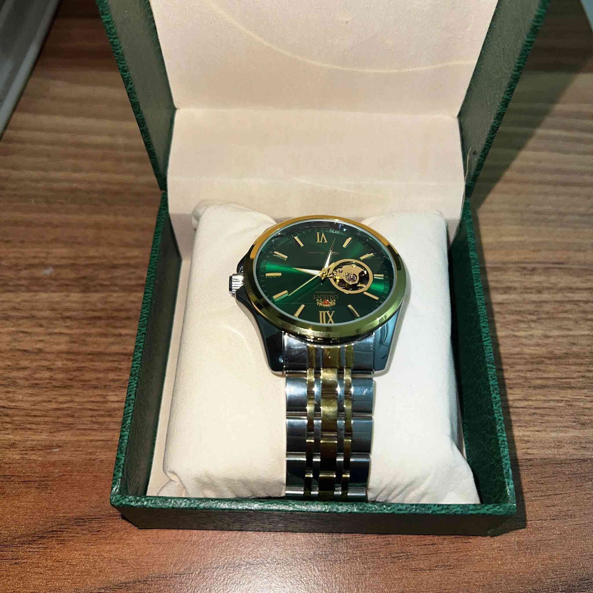 الماركة: ORIENT (ستايل)
الحركة أوتوماتيك

الخامة: ستيل

الزجاج: مقاوم للخدش

مقاومة الماء: خفيفة

القياس: رجالي

الوزن ثقيل ومناسب - اصلي ماستر -

السعر مفاجأة ومناسب 75 الف

توصيل سريع لكل العراق 5 الاف

للحجز راسلنا خاص

#ساعات

الكمية محدودة أورنيت #ساعات_رجاليه


**إذا كنت صاحب هذا الإعلان وتريد حذفه لأي سبب، رجاءا أرسل رسالة إلى الدعم الفني**