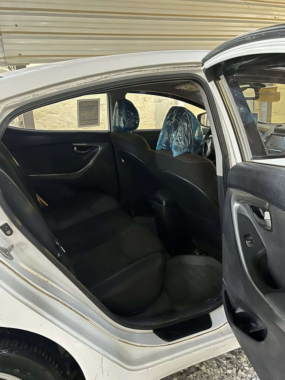 لنترا 2014 كص جنطه متوم شمالي طبق الاصل سياره جديده تخبل مكينه كير حداده بل نايلون ويل رياضي  شاشه كار بلي كشنات تدفئه مري شفط تخم تاير لايت زنون سياره جاهزه للخير مكان سياره بصره سعر (50)
وبيها مجال قليل مو شراي لا تجي  
***********
