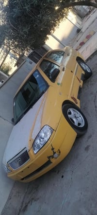 كوين 2011 سياره كير ومحرك ذهب تبريد بي ليك شرط الشغل  تدفئه شغال  حداد...