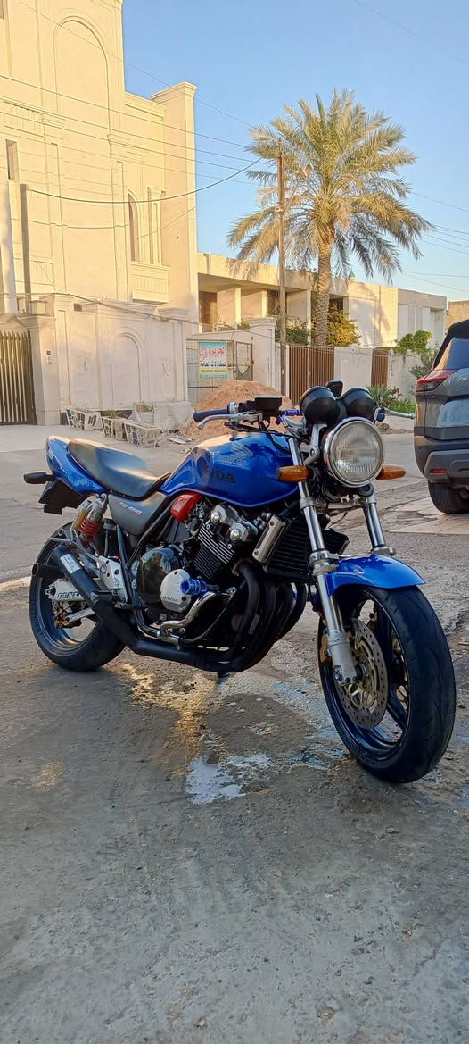 سلام عليكم سيبي مكفوله كفاله عامه كل بلاد عل وضع شركه مكينه خرسه مكفوله دراجه مكمركه سعره 22 وبيه مجال مكاني بغداد ***********
