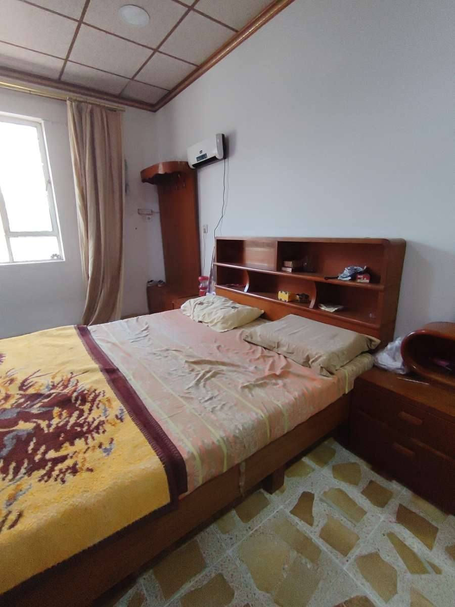 تخت مع ميز تواليت وكومداين عدد ٢ وزاوية تعليق كلو ٣٠٠ الف والخشب عراقي وبي مجال


**إذا كنت صاحب هذا الإعلان وتريد حذفه لأي سبب، رجاءا أرسل رسالة إلى الدعم الفني**