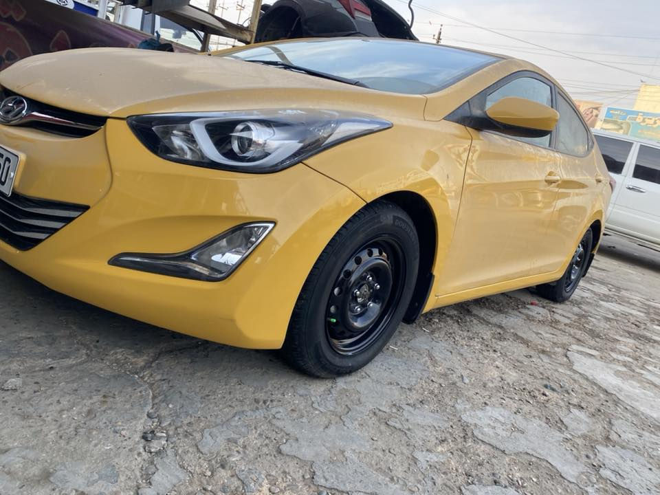 سلام عليكم النترا موديل 2014 شكل 2016 
للبيع معمره جديد من صبغ تايرات صدر امامي خلفي
سلايت فتحة سقف سعر 105 ***********
