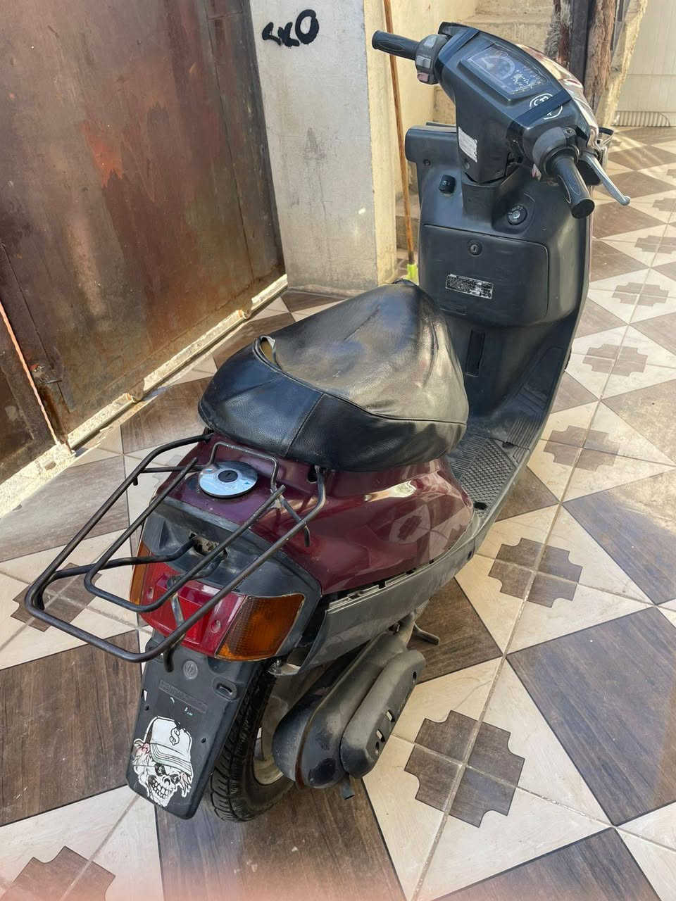 دراجه للبيع كلها بلاديه
ماملعوب بيها محرك مامفتوح 
هندر +سلف شغال نكره سلف 
السعر ٣٠٠بيها مجال ❤️


**إذا كنت صاحب هذا الإعلان وتريد حذفه لأي سبب، رجاءا أرسل رسالة إلى الدعم الفني**