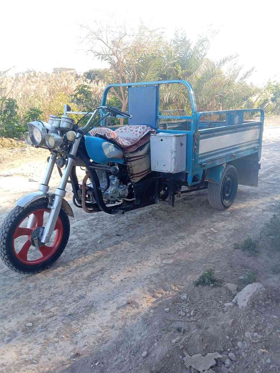 سلام عليكم ستوتة البيع مويدل 20مكينة بل صندوك بيه صدر جديد كلة جديد عايزه كهربائيات فقط أوراق كامل اي نقص مابيه شراي ينتصل ***********مكاني ديالى منصورية الجبل
