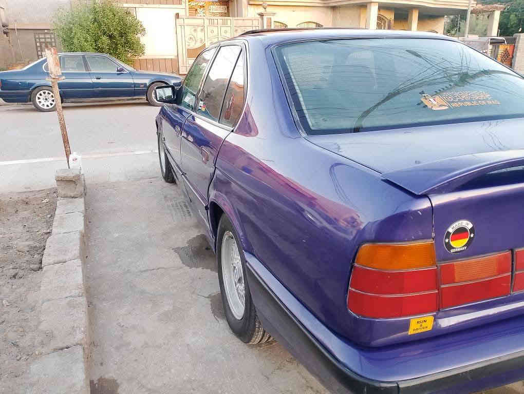 اسلام عليكم بي ام 535 موديل 89 رقم بغداد دولي سنويه ل   28 فتحت كير محرك صدر ضربه مكفولات السعر 60 ممكن السياره الفلوجه 
***********
***********
