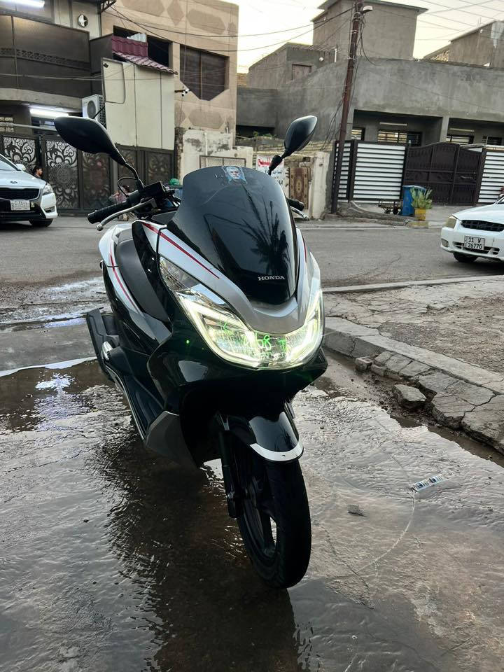 السلام عليكم دراجة PCX ماشيه ٢٣
السعر 15 ورقة 

مكاني بغداد حي العامل. او اليرموك

***********
