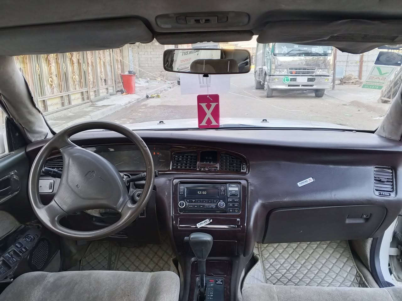 السلام عليك
بطه منفصل رقم انبار دولي بسمي سنويه لل٢٨ موديل ٩٤ سياره نضيفه ترايك للبصره مكينه جديده صدر ٨٠٪ تخم تاير ريموت قفل كهربأيات كله شغاله السياره بيه لو كصه لوكصتين وكشره شويه تعبان السعر ٢٩ وبيه مجال مكان بغداد العبيدي م ***********
