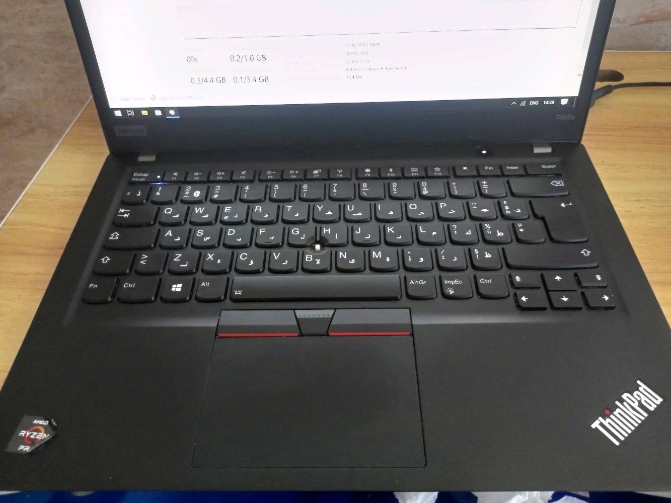 لابتوب lenovo thinkpad T495s
مواصفات:
Ryzen 5 3600u 

Vega 8 1gb vram وتكدر 2gb 

Ram ddr4 8gb 2400MHz

Screen 14 inch 60hz 
Windows 10 pro مفعل
سعر400الف
عنواني كربلاء ماكو توصيل 
تلفوني ***********