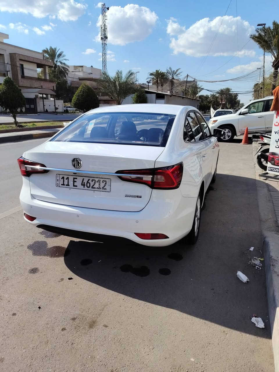 ام جي 23 السعر 105 وبيها مجال متواجد واتساب *********** بغداد شارع حيفا
