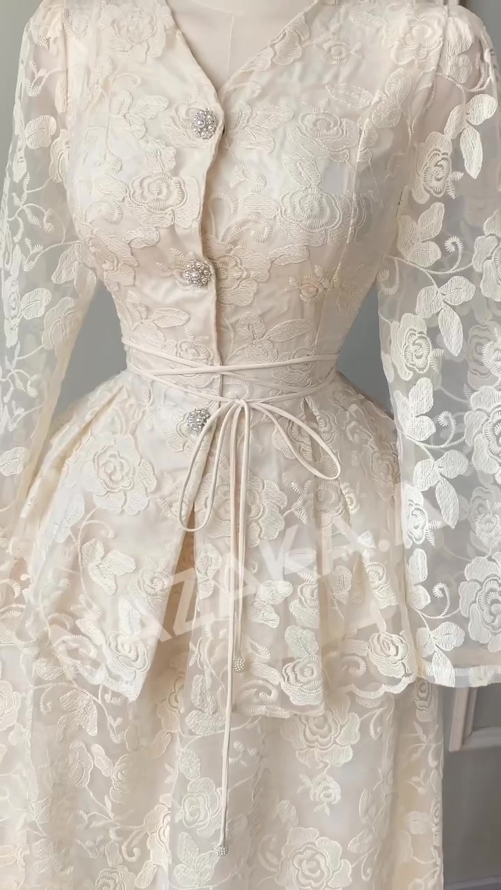 ‏‎التصوير حقيقي خاص بالصفحة ✨💕

‏‎ بيع مباشر استلام خلال يومين 

‏‎القياسات S , M, L , XL
___________________

‏‎التوصيل لجميع محافظات العراق 🇮🇶 

‏‎#ملابس #العراق #فستان #فساتين تنانير قميص_نسائي😍💫 بيع_مباشر عيدالفطرالمبارك


**إذا كنت صاحب هذا الإعلان وتريد حذفه لأي سبب، رجاءا أرسل رسالة إلى الدعم الفني**