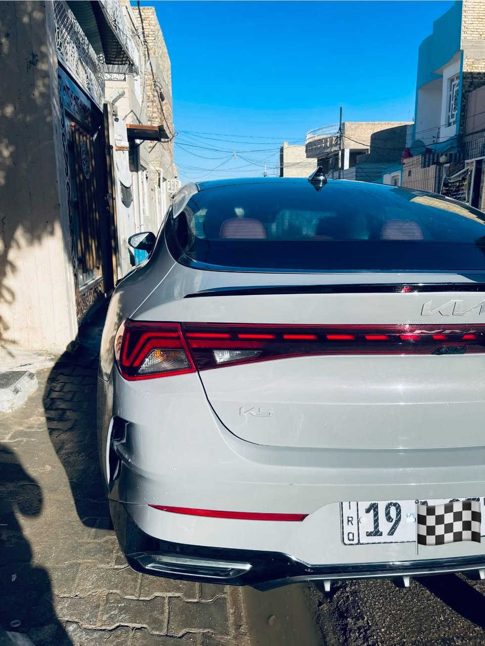 السلام عليكم كي5 موديل 2024 ماشيه 30 صارلها شهر داخله من امريكا جي تي لاين فول رقم كربلاء بنراما نقط عمياء بصمه كشنات حار بارد تحكم ستيرن تشغيل عن بعد قياده ذاتيه كرسي كهرباء رادار امامي كامرا خلفيه ترحيب شاحنه وايرليس بدون يرباك 5 انضمه شاشه كار بلي كامرا دوارا   بجم سليم  بدون حادث وبدون يرباك صور الحادث داخل المنشور رقم الهاتف ***********
