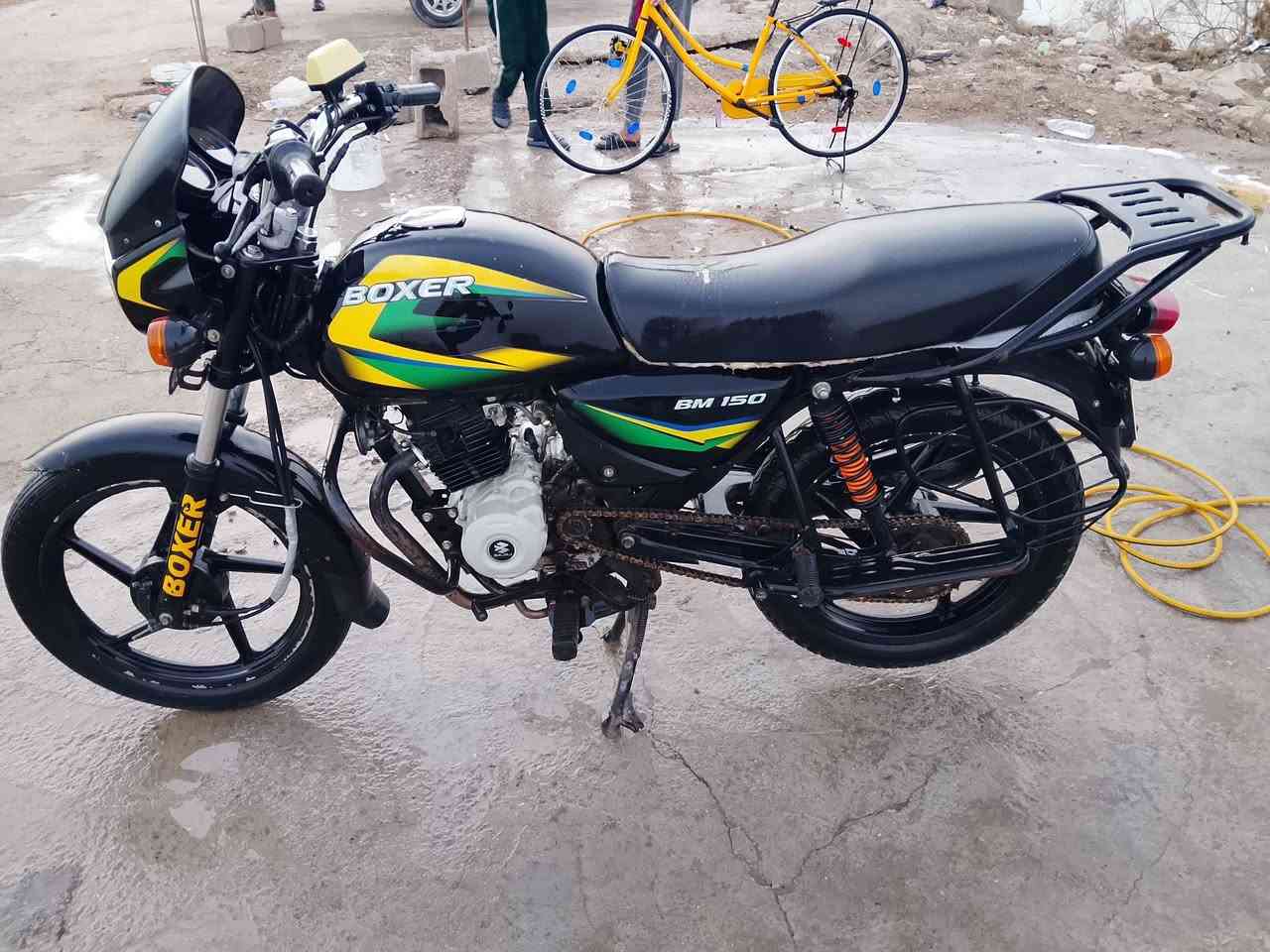 سلام عليكم
دراجه بوكسر مديل 21 شهر 11 رقم وسنويه بأسمي
تحويل ثاني يوم 
دراجه خير من الله مكينه مجفته بوش وبستم شركه قبل شهر مكان كوت حي جهاد السعر خاص او اتصل على رقم 
***********
***********
وشراي بخدمته
