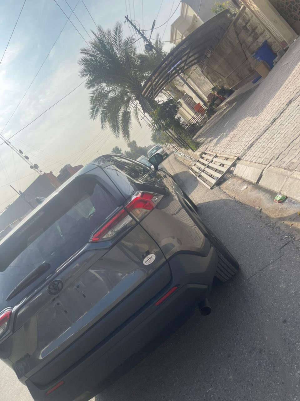 راف فور 2022للبيع سيارة كلين تايتل ماشية ٦٠الف منفيس ضررها فقط تخريب قبق المحرك بلاستيك محروك ما واصل محرك فقط القبق سعرها ٢٣٥وبيها مجال بسيط ***********
