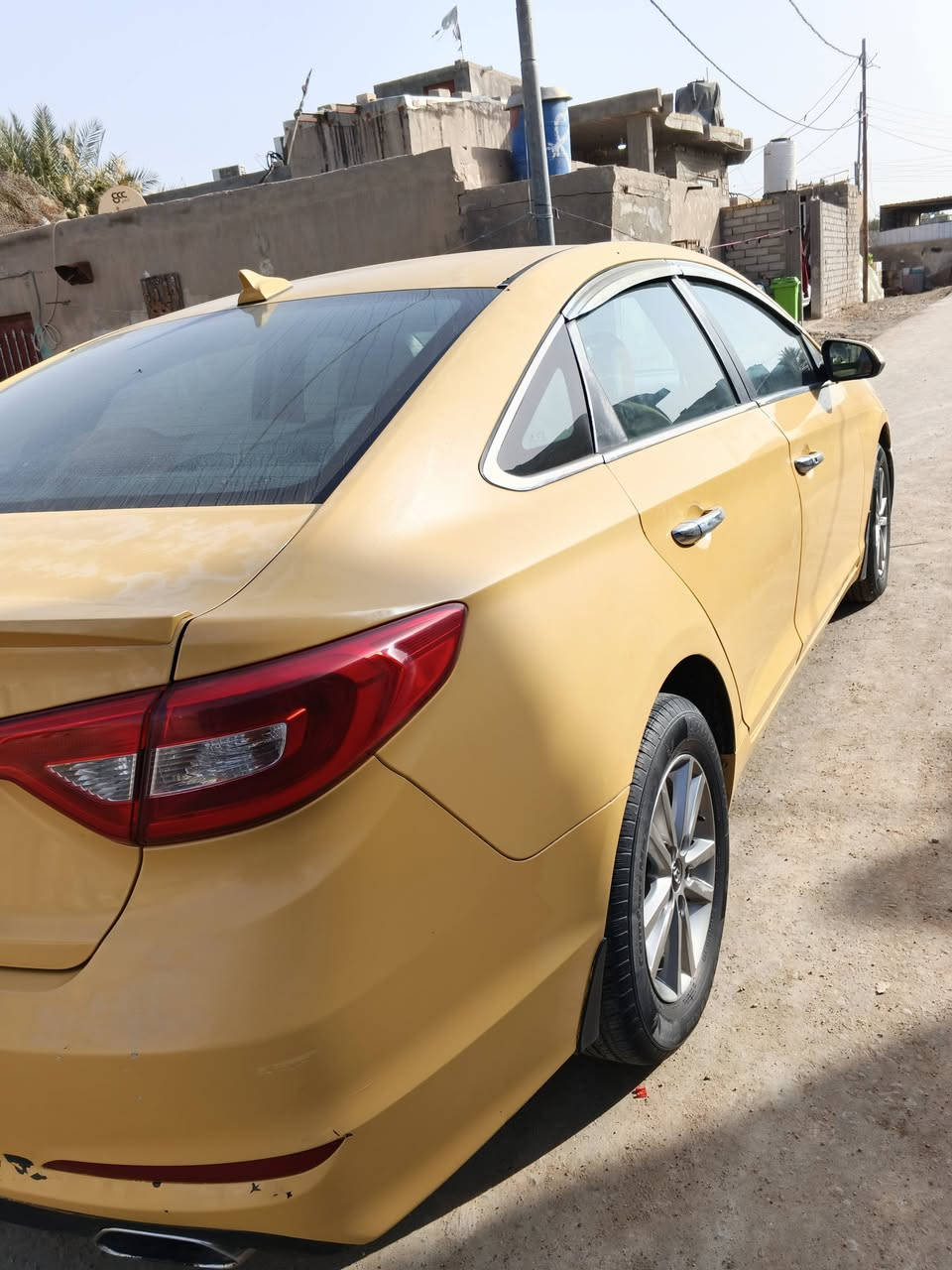 سوناتا موديل 2015 حادثه بس دعاميه وخشم البنيد بسمنه السياره ليبل واحد مابيه اي تبديل مكينه كير حداده شرط الفحص السعر 105 بيه مجال قليل تحكم ستيرن جهتين جاهزه من كلشي للتواصل *********** قضاء عز الدين سليم الزهيريه
