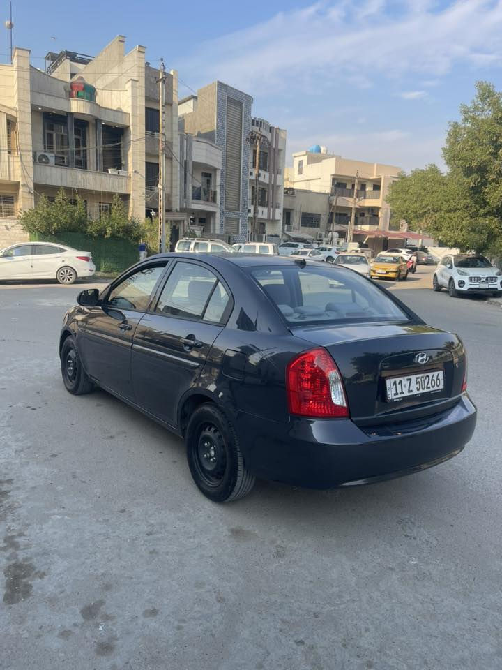 سلام عليكم للبيع اكسنت 2011 بيه صبغ جاملغ خلفي جنطه بدون دواخل ماشيه 119 الف حقيقي مكينه 1600 سياره جاهزه بدون اي نقص سعر 85  سياره بغداد رقمي ***********
