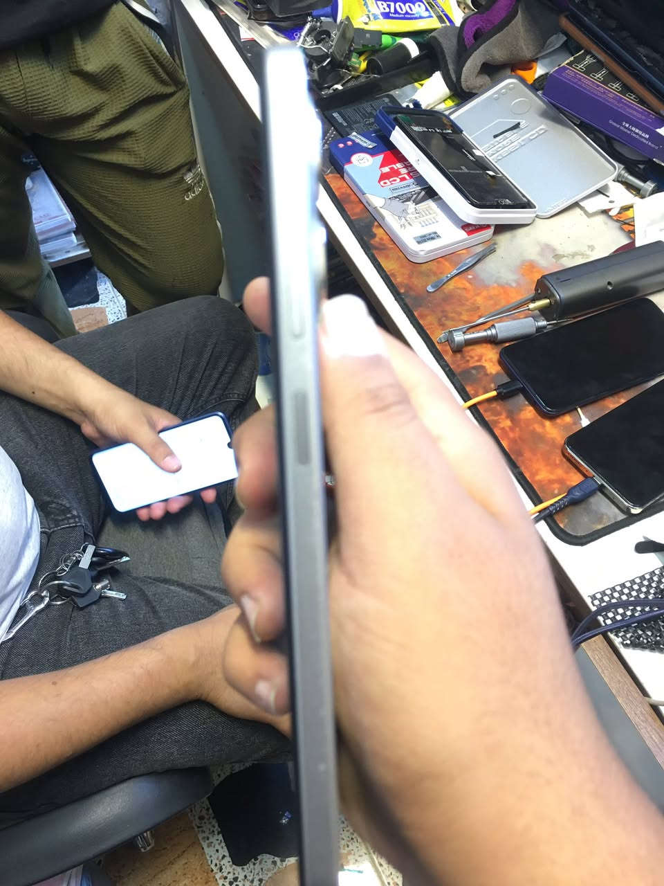 السلام عليكم انفنكس نوت 50 i ذاكره 256 كيكا السعر 160الف 60 فريم بوبجي للتواصل ***********
