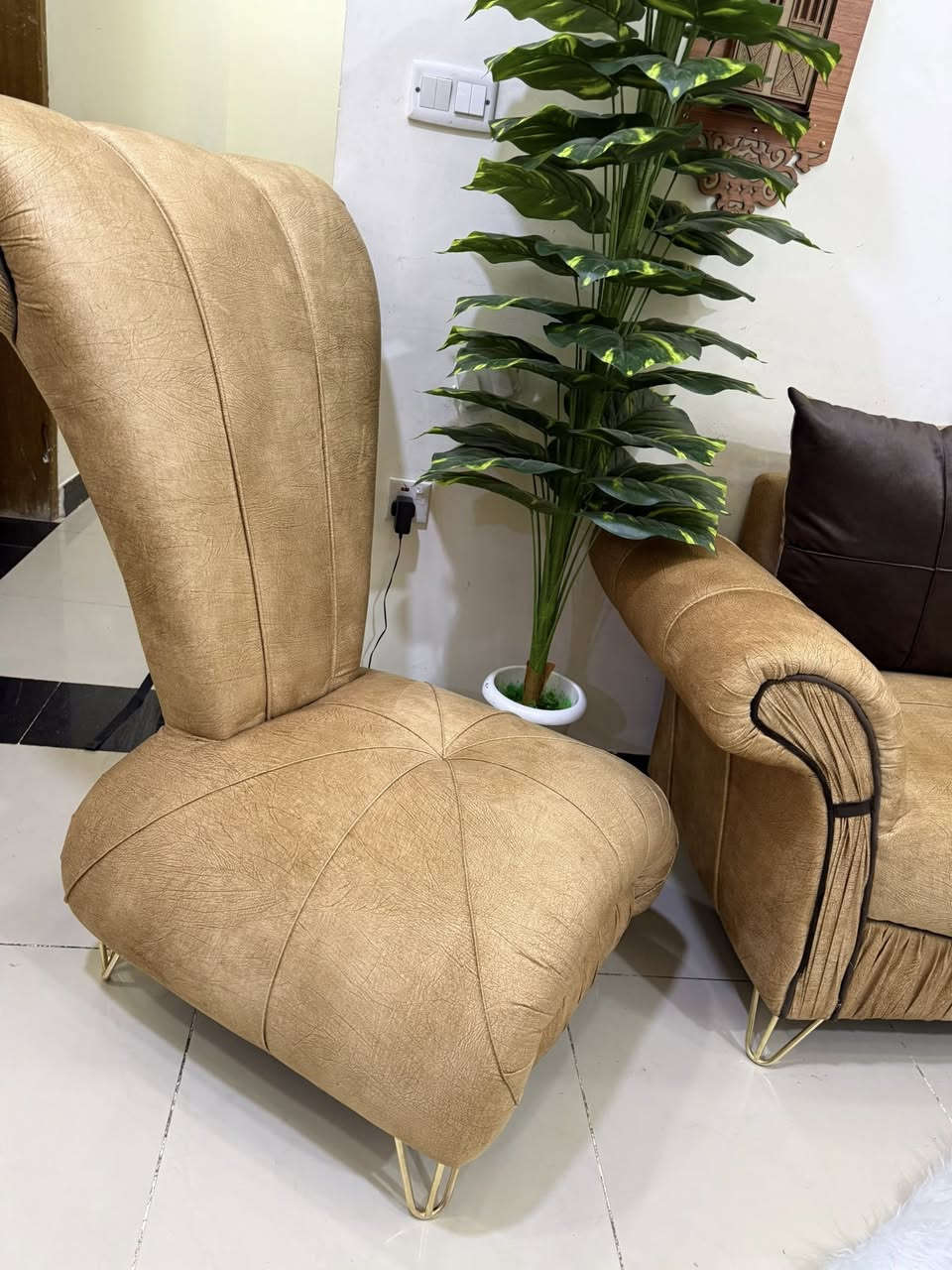 تخم ٧ مقاعد جديد دزاين فرنسي ثقيل ب٤٥٠ الف 
بيع سريع 
العنوان / الصليخ 
@إشارة


**إذا كنت صاحب هذا الإعلان وتريد حذفه لأي سبب، رجاءا أرسل رسالة إلى الدعم الفني**