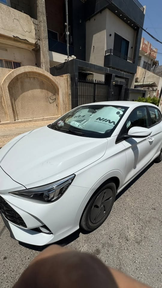 السلام عليكم
mg 3 للبيع 
موديل 2025 بيضاء رقم اربيل بأسم الشرعي شرط التحويل
نظيفة ماشية 23 الف بيها ضربة بسيطة من خلف ، المكان موصل حي البلديات للاستفسار عن السعر التواصل علرقم 
***********
