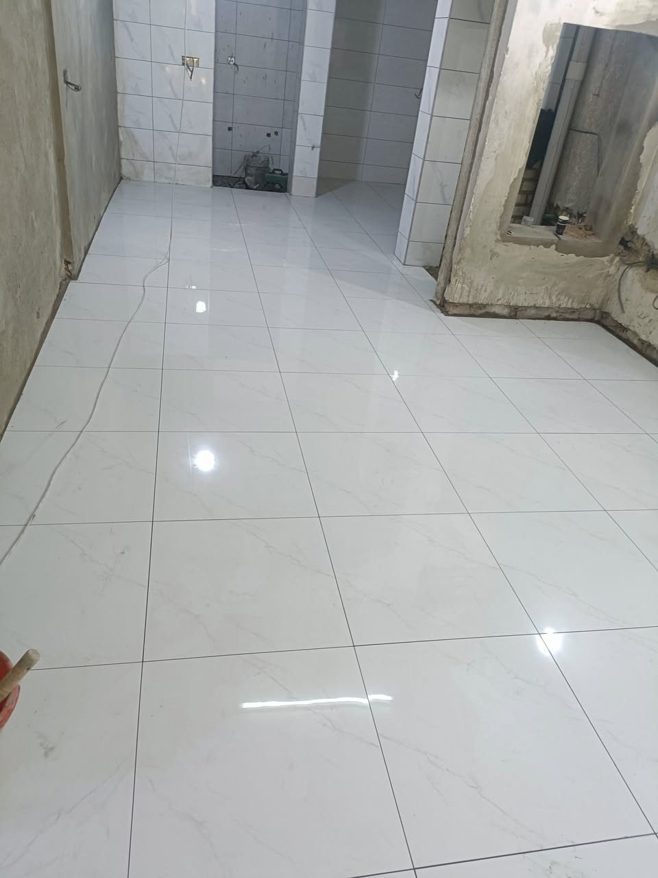 خلفا سيراميك شغل درجه اولي تسليم مهندس
اللتزام في العمل ودقه في الاداء
 ومتاح كادر كامل
 متفرغ حاليا
  ***********
