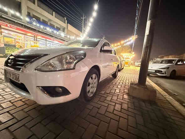 سني هندي 2022
بدون حادث فقط شويه بالدوسه كد شبر وبيها رصعه جوه يدة الباب مال سايق فقط ولباقي كله مكفول 
صدر جديد تخم تاير باتري مكينه ..
دوشمه كشنات وكاعيه وجنطه ..
رقم سليمانيه ماشيه 120 الف بأسمي هزه وتحويل جديد قبل 3ايام حولتها باسمي ..
رايدها 108 بيها مجال 
مكاني الدوره نهاية شارع 60 
***********
