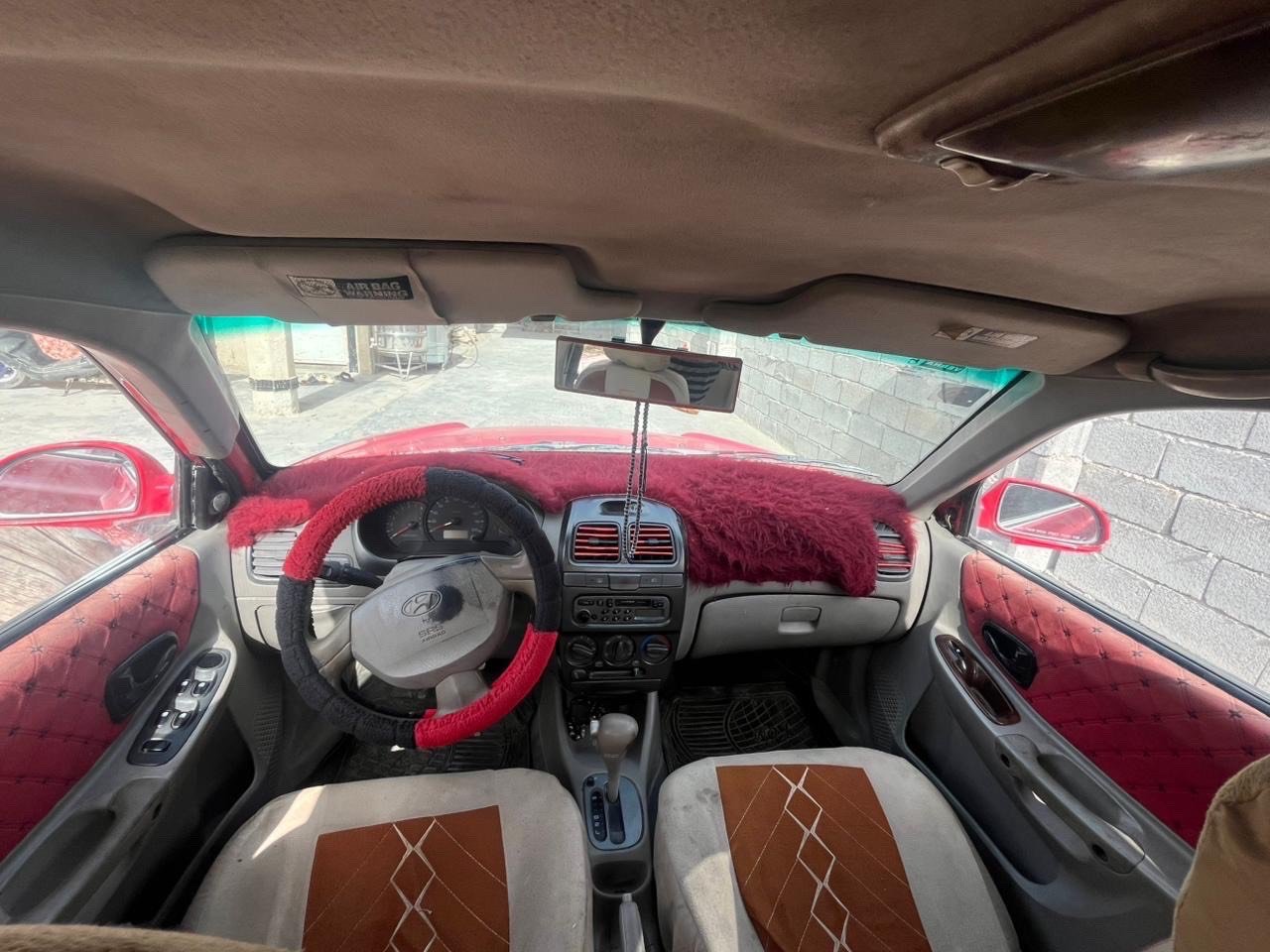 السلام عليكم سياره اكسنت2004 كير ومحرك وتبريد وتدفئه خير من الله العنون بغداد البياع