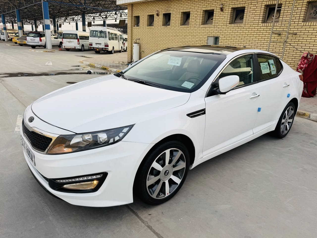 السلام عليكم ورحمة الله وبركاته..
كيا اوبتيما خليجي موديل 2011 فول مواصفات 1/1 محرك 2400 دوش شرط ما مفتوح عالبلاد كفاله من الضربه وتبديل والفتح بيها رش مقدمة الجاملغ الأمامي ورش الهلال الخلفي فقط الباقي كفاله رقم بصره دولي سنويا مجدده لغاية 2029 هزه جديده مواصفات السياره بصمة تشغيل بصمة أبواب بصمة جنطه شاشه تاب كامره دواره بانوراما يدات نيكل من الداخل والخارج إشاره بالمرايه مرايات شفط لد امامي خلفي تبريد بيانو تحكم استيرن جيهتين شغال شفتات ستيرن شغاله شاشه ليزريه تبريد امامي خلفي لايت عدسه محرك 2400 دوش ويل كب اصلي عدد 5 سيارة جديده جدا من الداخل والخارج وجاهزه مكينه كير كهربائيات تخم تاير كله جديد تبريد ثلج تدفئه شغاله حداديه شرط 100‎%‎ تراي كلش حلو دواخل جديده مكان السياره الناصرية السعر 117 
***********
