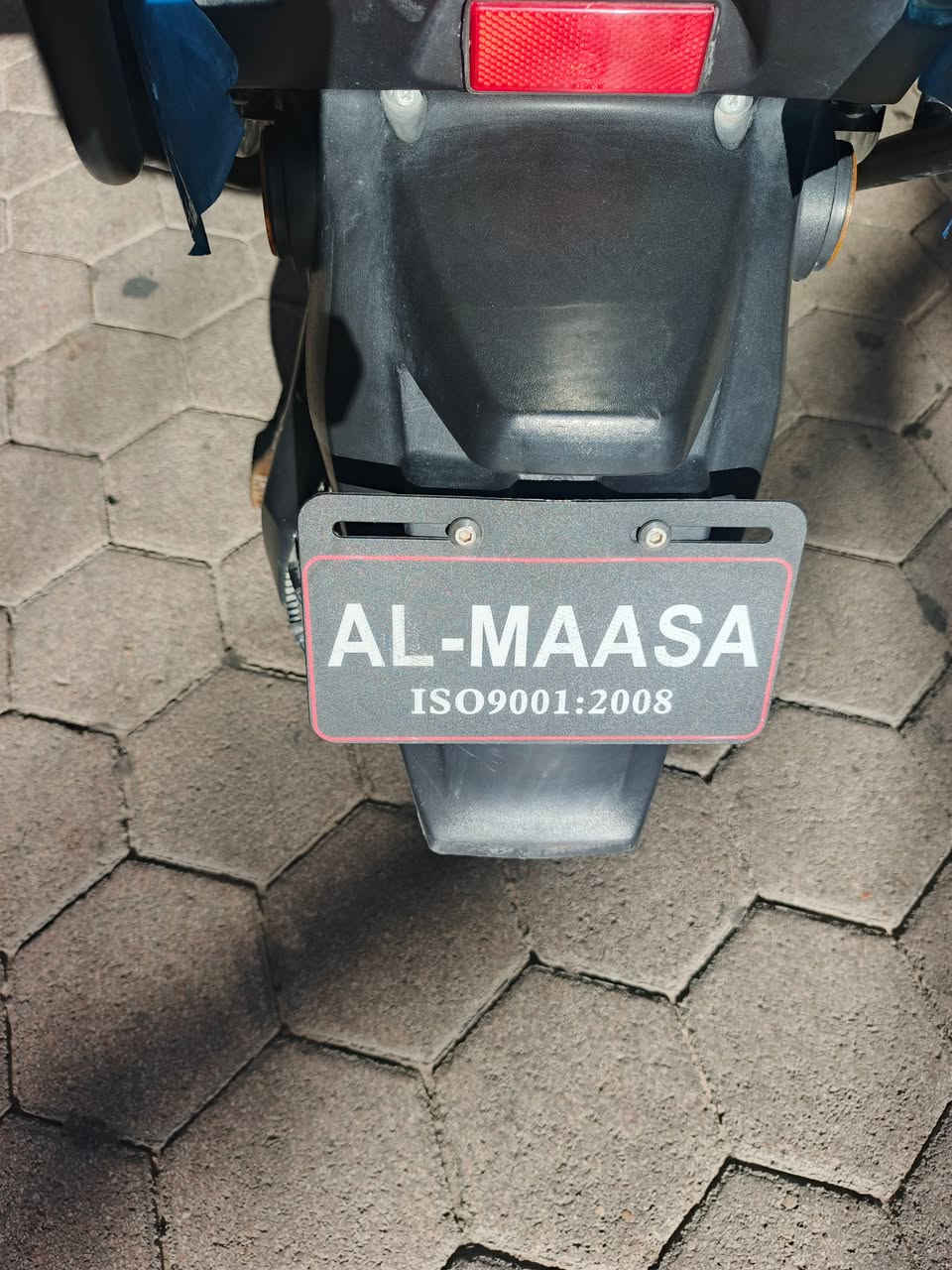 بسم الله الرحمن الرحيم

للبيع دراجه شحن نوع الماسه موديل 25 نضام بك تشغيل عن بعد ويا كامل معداته من سويجين وبصمتين وكرت عدد 2 والچادر الخاص بي موطور بعده جديد بمعنى الكلمه بطاريات عدد6 الكبار شرط ع فحص تاخذه مال جناي مكانه الرمادي الكورنيش سعره 650 شراي تعال وبيك خير ودلل ***********
