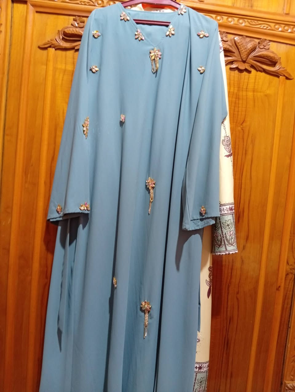 دراعه جديد سعر الوحده 45  الف سبعه كيلو يم معارض سيارات


**إذا كنت صاحب هذا الإعلان وتريد حذفه لأي سبب، رجاءا أرسل رسالة إلى الدعم الفني**