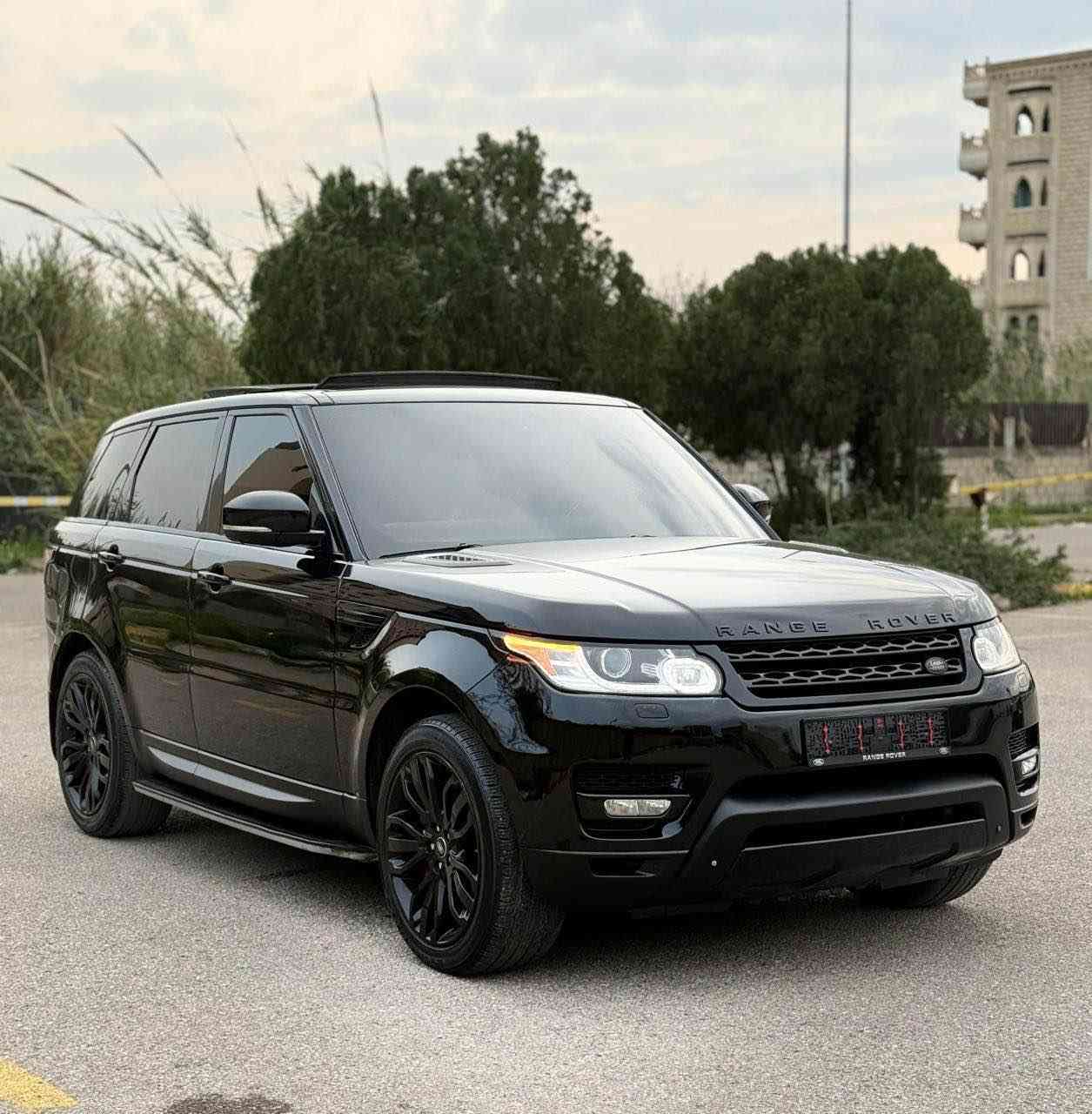 Range Rover V8 Dynamic          Model : 2015
Clean carfax , Full panoramic , 5 cameras 
0 faults, Full service donne recently 
whatsapp : 76/523470               Price : 27,000$

رنج روفر خارق ماشاءالله موديل ٢٠١٥ ، موتير و فيتاس توب 
ميكانيك شركة ، سوبر نضيف ، مفول زوايد ، ٥ كاميرات 
رنج بيت و لا جرح و عالفحص ، موجود بطرابلس 
الله يهني صاحب النصيب         السعر : ٢٧،٠٠٠$ 

ملاحظة‼️ أنا أعمل في مجال التسويق و المبيعات و ليس لي اي صِلة مع مالك السيارة ، لذلك يرجى التواصل على رقمه مباشرةً للإجابة عن جميع أسئلتكم ،للإستفسار : ٧٦/٥٢٣٤٧٠ طرابلس, لبنان


**إذا كنت صاحب هذا الإعلان وتريد حذفه لأي سبب، رجاءا أرسل رسالة إلى الدعم الفني**