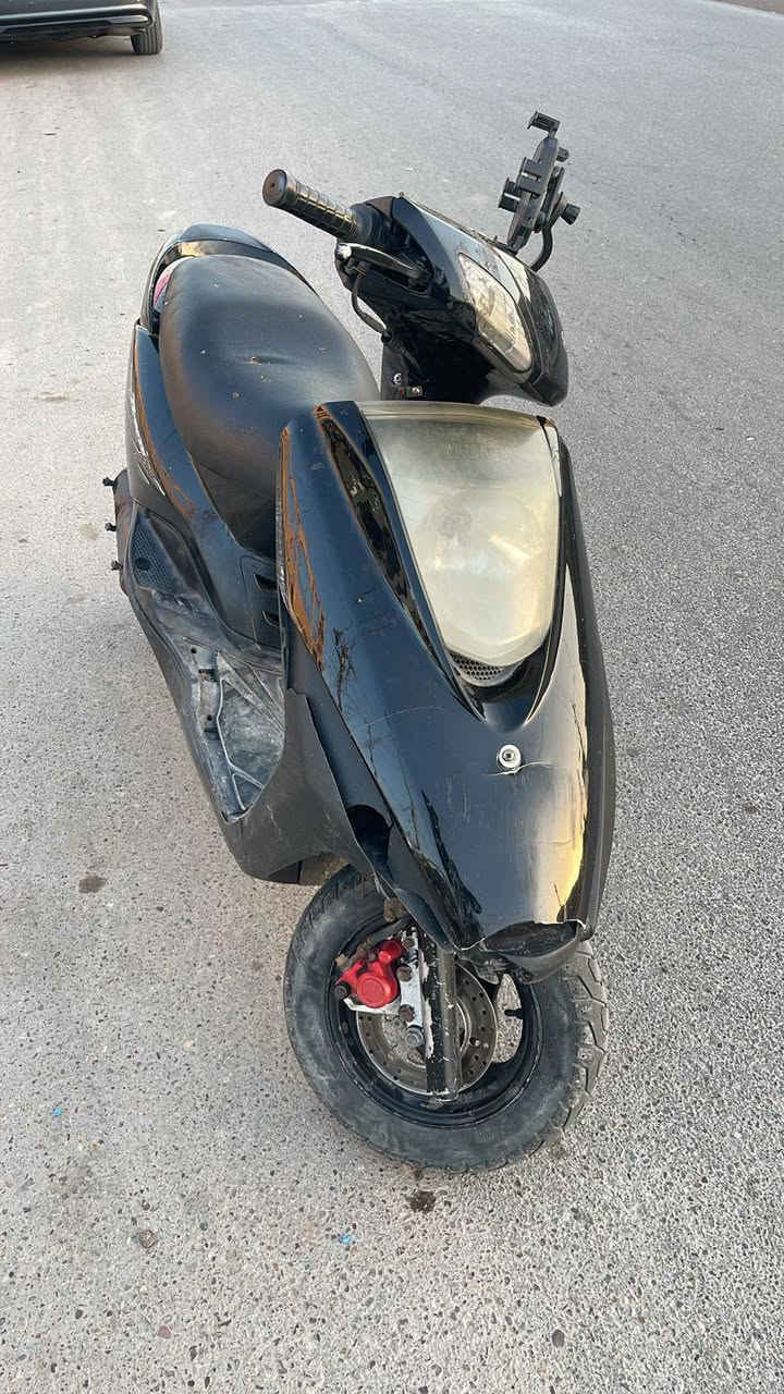 سلام عليكم دراجه بريز 140 دراجه شوفت عينك خير من الله بيها يدايت خيط بس ما عليها شيء كلها شغاله سلف نقص باتري فقط باتري  عارضها ب300 مكاني بغداد البياع تقاطع درويش حي الاعلام ***********
