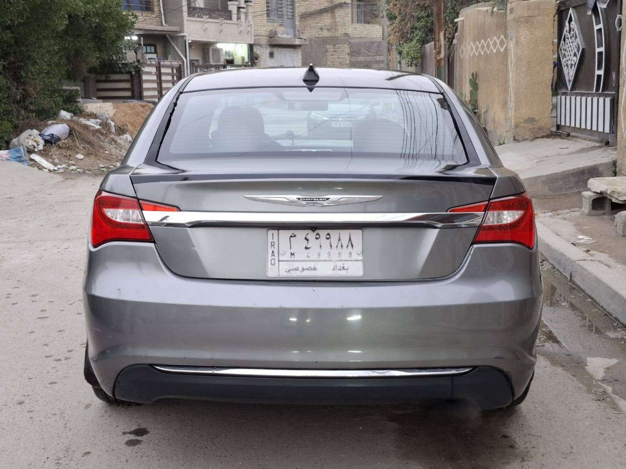 سلام عليكم ورحمة الله وبركاتة سياره سم يتين موديل 2013بدون ضربه بدون حادث مكينه 2400 سياره جاهزة خير من الله بيع او مراوس حسب القناعه مكاني بغداد البياع سعر 80رقم ☝الهاتف ***********
