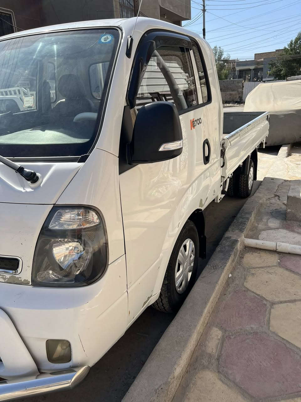 السلام عليكم كيا بنكو  2019
اسياره نضيفه حيل 
وبسمي وتحويل مباشر
تخم تاير ***********
