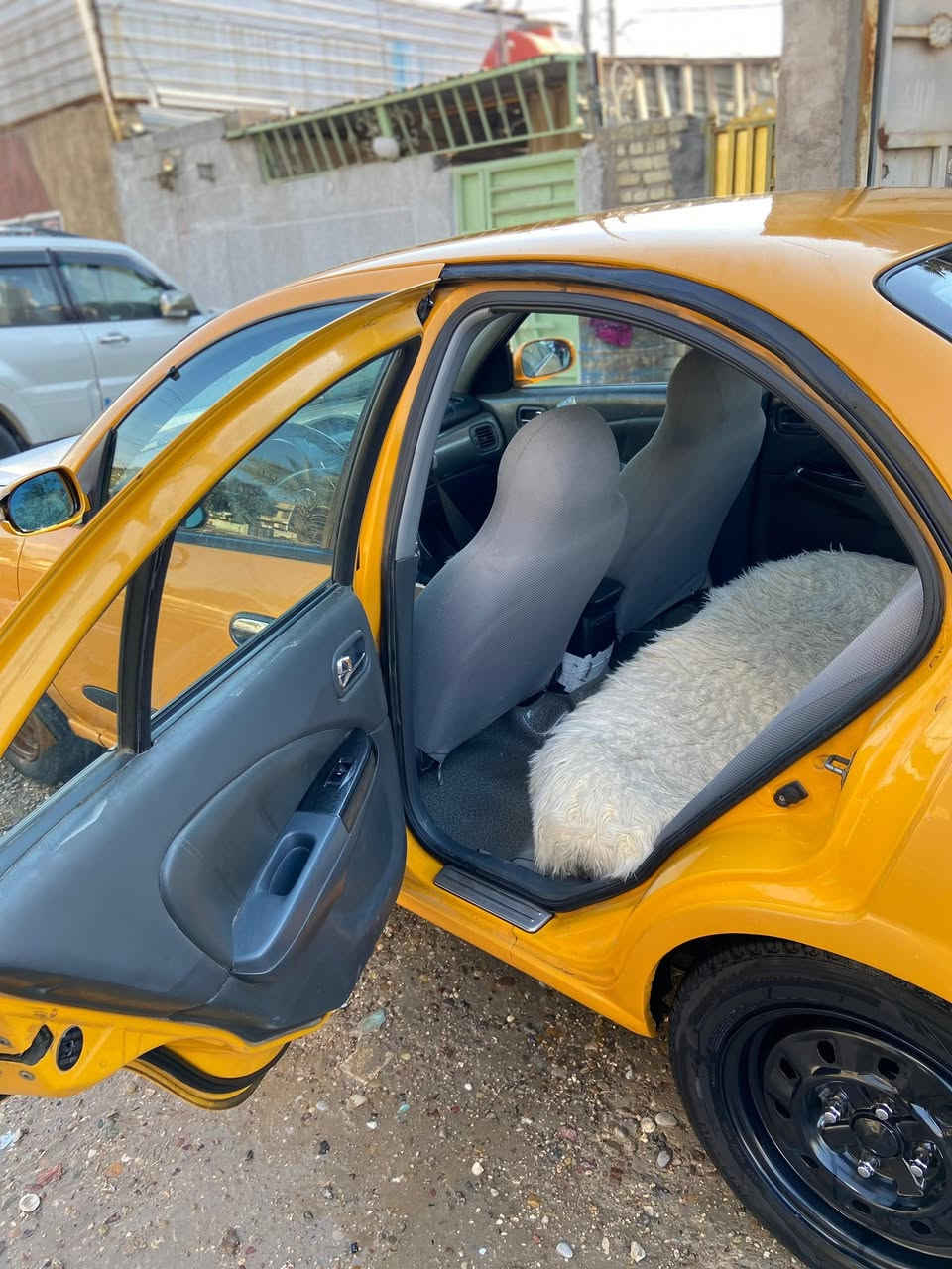 نيسان سني ياباني قبق ابيض مكينه 1600 رقمه بغدادوكاله بسمي تنصبغ خصوصي وتتحول سنويه بأسم المشتري موديل 2000ابلاديه صفره مال شركه بيه ضربه خفيفه بلحوض وطخه بلجاملغ الامامي جاهزه من كل النواحي دوشمه تدفئه تبريد مكينه كير كله جاهز السعر 58وبيه مجال مكاني بغداد ***********
غير متواجد ع الفيس انتصال فقط
