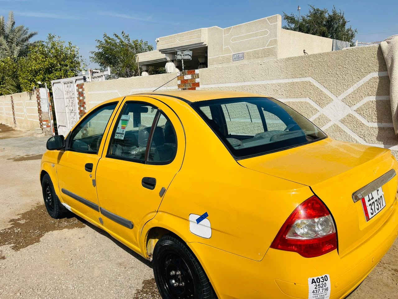 سلام عليكم طيبه موديل 2016
رقم بغداد نكليزي مشروع وطني مصفره هيه وغرامات 

مكينه كير نضاف 

صدر امامي وخلفي جديد 

تخم تاير جديد كهربائيات مكفوله 

دواخل نضيفه حداديه نضيفه 

بيها جاملق خلفي وحافت الباب صبغ 

العنوان تقاطع نهروان جسر ديالى جديد 

السعر 34 بيها شوفه الشراي يجي شوف يقتنع 

التصال *********** ***********
