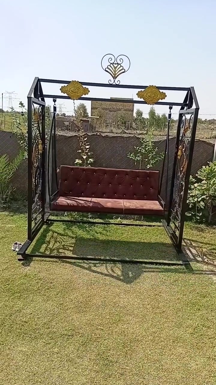 مرجوحه للبيع
اعاده النشر بسبب الوعود الكاذبه
عرضهه 2 متر وربع 
حديد كله 2 ملم 
شغل درجه اوله 
دوشمه 
مكان بابل حي النصر قريب مزرعه النرجس او الساده البو خطه
سعر 300 ولمايعجبه سعر ليعلق رجأ لتكسرون بحلال الناس 
للاستفسار ***********
