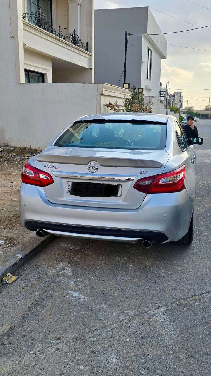 Nissan Altima 2018
بەسمە
شاشە وکامیرە
سەنەوی ڕەقەمی نوێیە
گێڕ ومەکینە وتەبرید بەشەرت
دووپارچەی سبوغە
بێ ژۆرێ 
118 وەرەقە و مەجال
*********** أربيل, العراق
