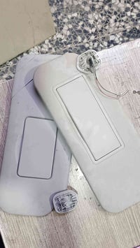 متوفر شمسيات بيجو 307 العنوان الكرادة شارع 52 قرب محكمة الكرادة  07714...