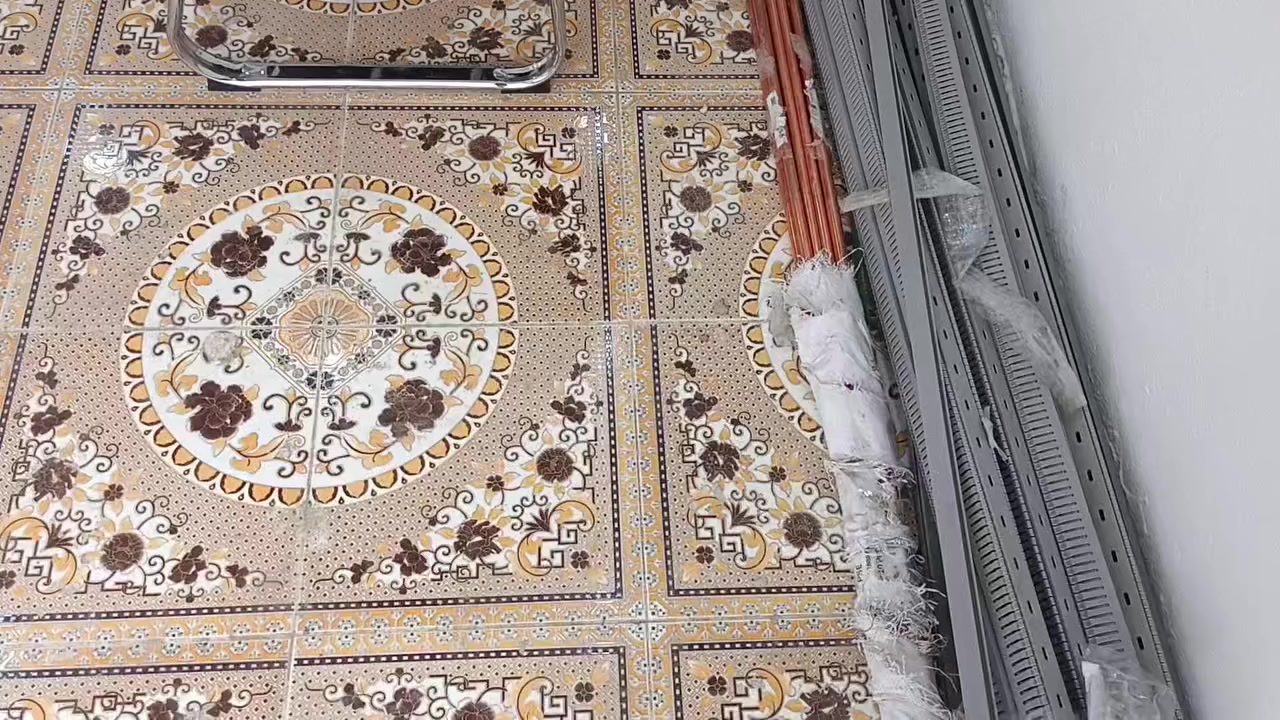 عرض خاص ومحدود...✨
السلام عليكم ورحمة الله....
1_ 
* بطارية 15KW ليثيوم فوسفات الحديد خلايا گوشن "Grade A" بضمان 5 سنوات براند SKE.✨
* انفيرتر 6.2KW توازي (أي قابل للزيادة حتى 9 قطع) بضمان سنتين براند SKE.✨
* الواح عدد8... 16 باسبار NTYPE خلايا Topcon قدرة 590W كفوءة جدا في ظل حرارة 50 درجة مئوية.✨
* نظام تاريض ومانع صواعق "هندسي احترافي".
* نظام ATS
السعر 3,950,000
2_
* بطارية 15KW ليثيوم فوسفات الحديد خلايا "Grade A" بضمان 5 سنوات براند فليسيتي.✨
* انفيرتر 6KW بضمان سنتين براند فليسيتي.✨
* الواح عدد8... 16 باسبار NTYPE خلايا Topcon قدرة 590W كفوءة جدا في ظل حرارة 50 درجة مئوية.✨
* نظام تاريض ومانع صواعق "هندسي احترافي".
* نظام ATS
السعر 4,350,000

3_

* بطارية 16KW ليثيوم فوسفات الحديد خلايا Grade A" eve" بضمان 5 سنوات براند ديا .✨
* انفيرتر 6KW هايبرد IP65 بضمان 5 سنوات براند Deye.✨
* الواح عدد8... 16 باسبار NTYPE خلايا Topcon قدرة 590W كفوءة جدا في ظل حرارة 50 درجة مئوية.✨
* نظام تاريض ومانع صواعق "هندسي احترافي".
* نظام ATS
السعر: 5,350,000
شامل النقل والتنصيب.

للإتصال والاستعلام:
المهندس. عبدالله عبدالرحمن: ***********
المهندس. عثمان محمد: ‏‪***********‬‏
