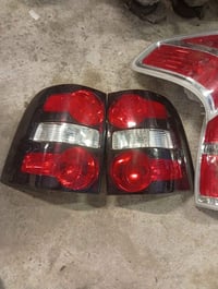 بگ لايت • فورد اكسبلورر • موديل 6/10