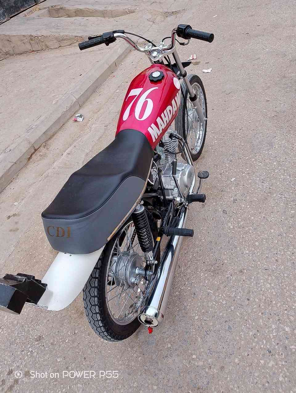 سلام عليكم دراجه للبيع شاصي 2020 متياز تعميره 2025 اوراق اوراق اصولي سعر 850 وبيه مجال ***********
