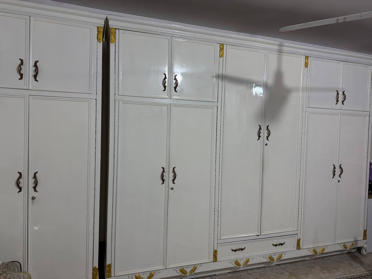 غرفة عراقيه ضخمه تفصال تكمه كلفتني فوك 3 مليون البيع مليون و800
البيع لغرض السفر


**إذا كنت صاحب هذا الإعلان وتريد حذفه لأي سبب، رجاءا أرسل رسالة إلى الدعم الفني**