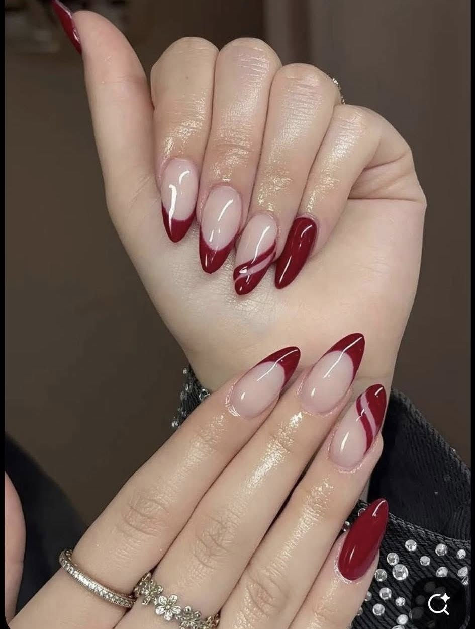 ✨ يقدم لكم Onella Nail A&M عروض مميزة ومستمرة ✨
وبأسعار مناسبة على جميع الأقسام 💅💖
استمتعي بأجمل الخدمات والعناية بأفضل الأسعار 🌸
📍 العنوان:
أربيل – سايدين – منارة
فرع حلويات شاهانه قرب مدرسة الأمين الابتدائية
📲 للحجز والاستفسار واتساب:
*********** ✨

