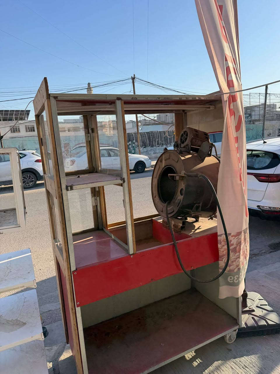 السلام عليكم عربانة حب وجبس للبيع نضيفة بسعر مناسب العنوان بغداد حي العامل
***********
