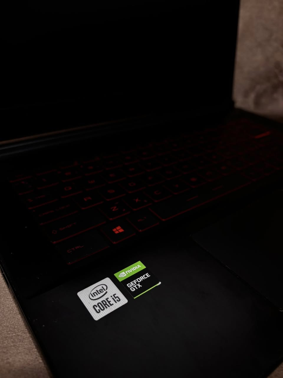 Msi gf63
Core i5-10300H

GTX 1650 Max-Q

16 g ram 

Ssd 256 g

Hdd 1 t

نظافته 99%

كارتونه موجوده

رايده ب ٦٠٠ الف

مكاني بغداد الصالحيه او المنصور
واتاساب ***********
