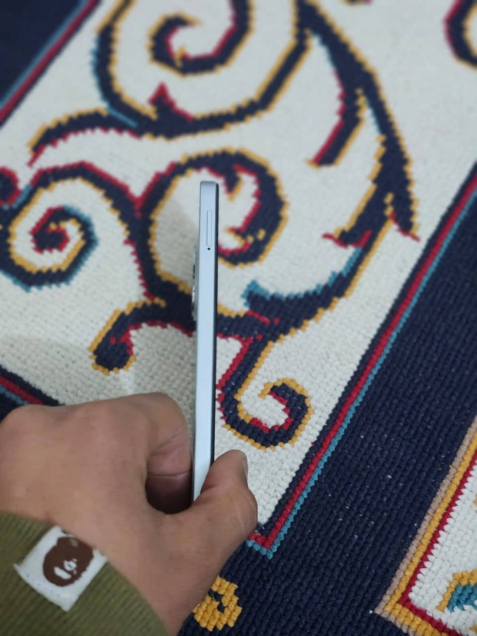 للبيع كفاله عامه وين مايعجبك افحص لون مميز ابيض ضد لماي ولكسر ذاكره 128 شحن مايصرف  شلع هذا رقمي ***********ولسعر مال محتاج 🔥
